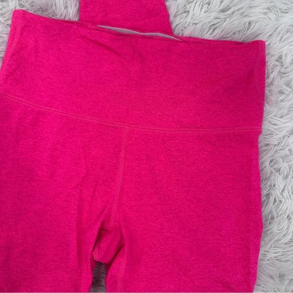 All in Motion Neon Pink Workouts Leggings Size Medium - Picture 2 of 4